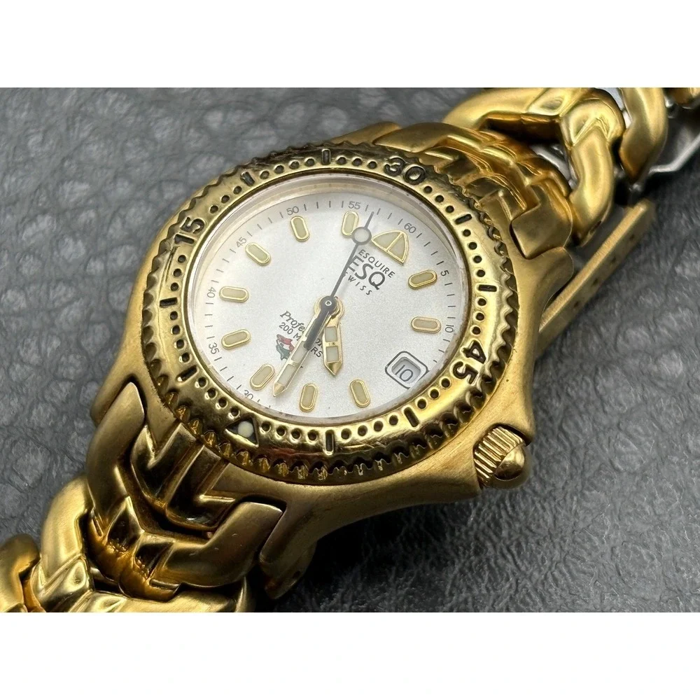 ESQ Esquire Swiss Gold Tone Diver Watch 200M Professional 7